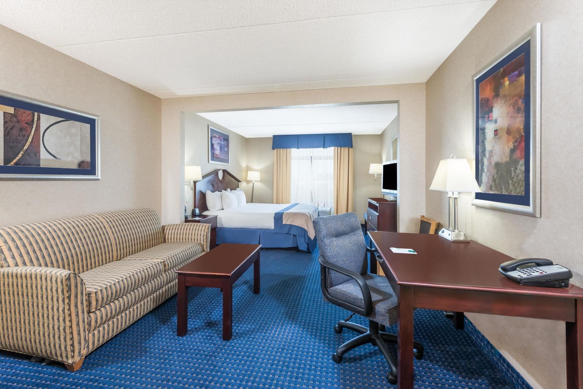 Hotel Wingate By Wyndham 4*