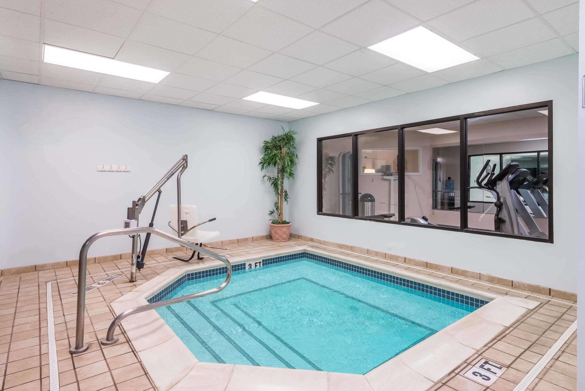 Wingate By Wyndham Hotel Kearsarge